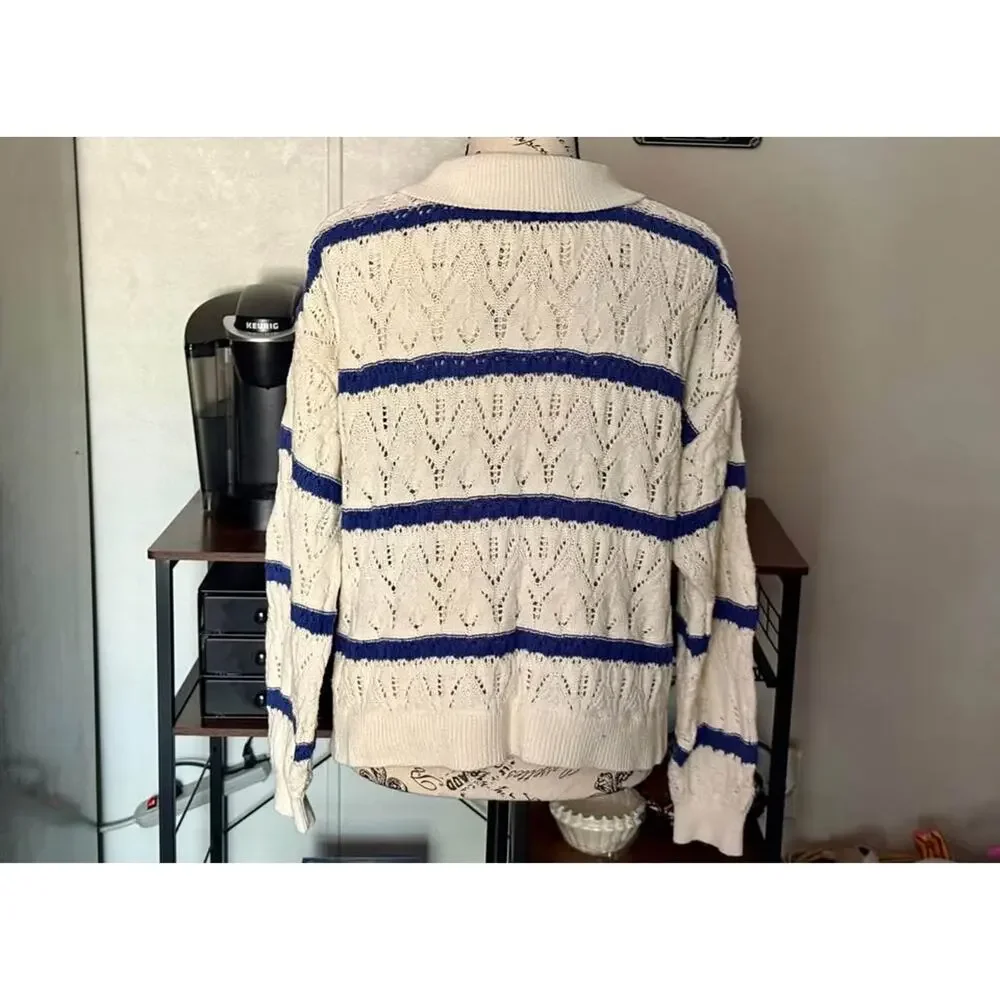 Women’s Universal Thread Cream Blue Striped Pullover Sweater Size Large